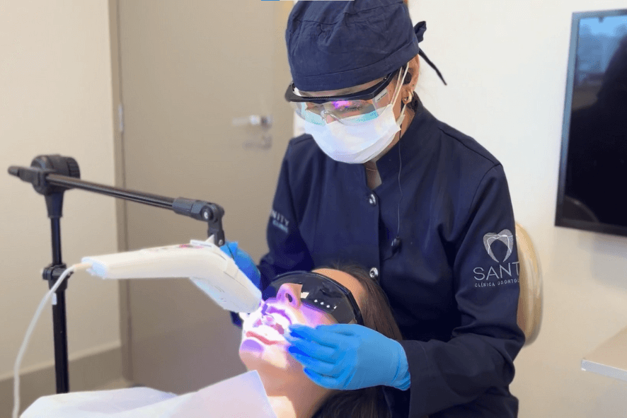 clareamento dentario laser bh
